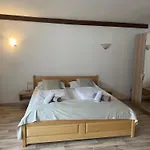 Konukevi Alpenpension Haslinger 3*
