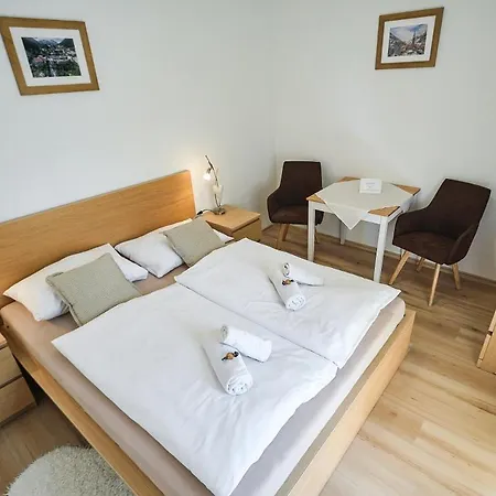 Konukevi Alpenpension Haslinger Bad Gastein