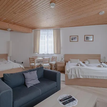 Alpenpension Haslinger Konukevi