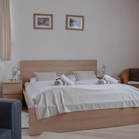 Vendégház Alpenpension Haslinger 3*