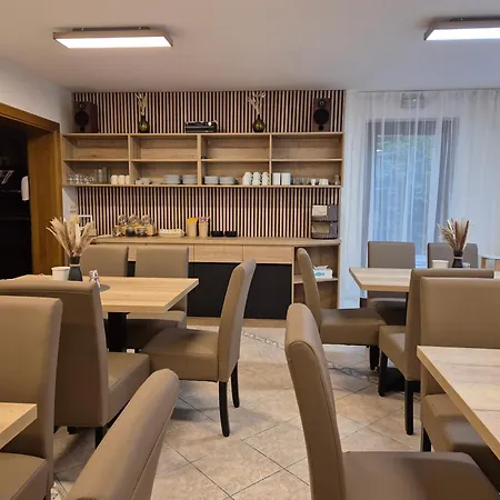 Vendégház Alpenpension Haslinger