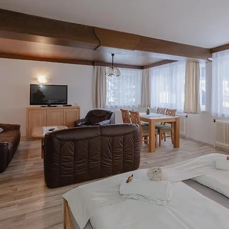 Pensión Alpenpension Haslinger 3*