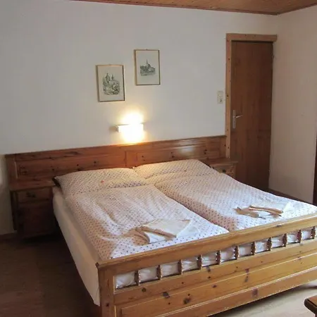 Konukevi Alpenpension Haslinger