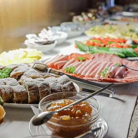 Alpenpension Haslinger Vendégház 3*
